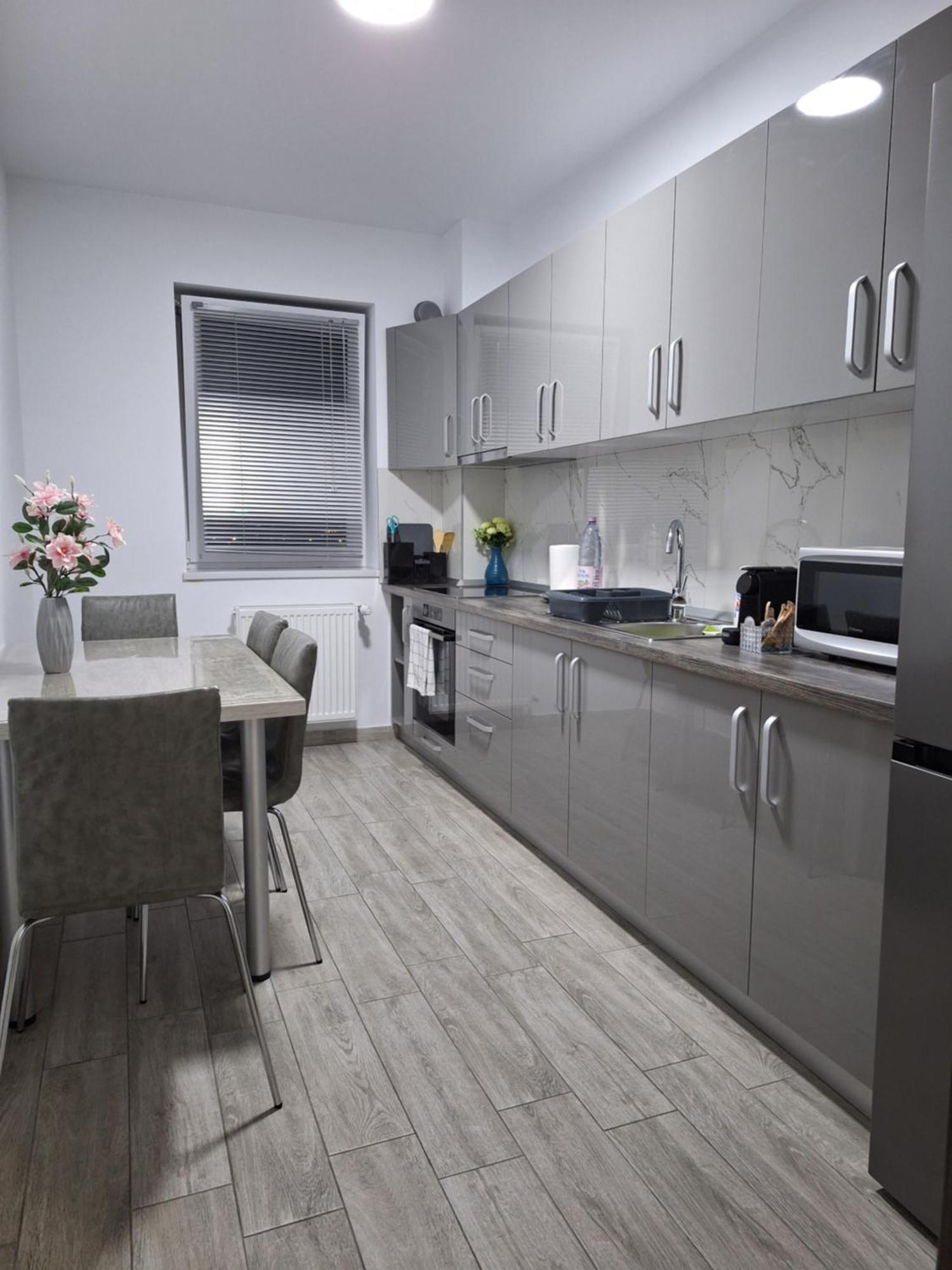 Peace House Apartment Oradea